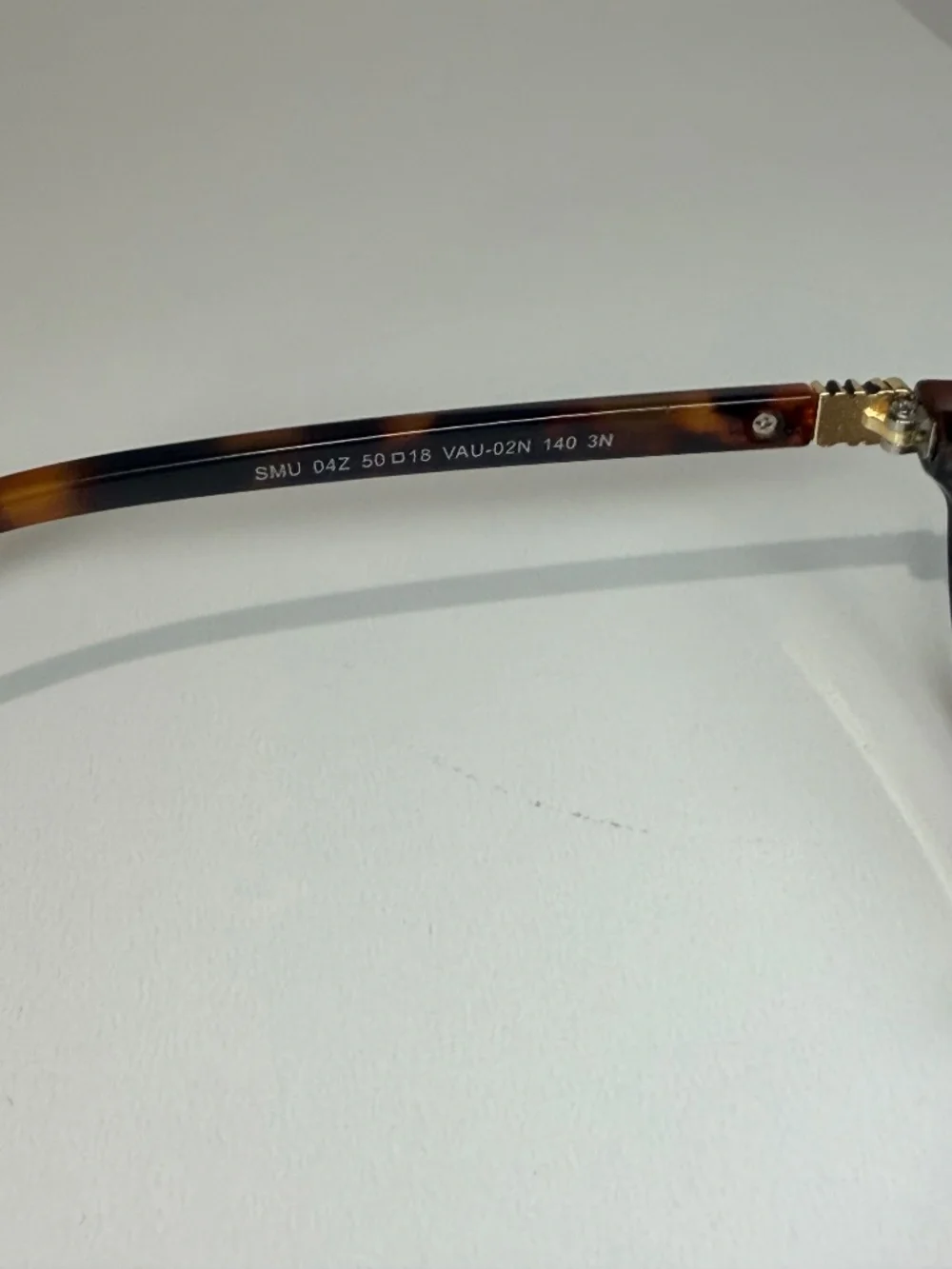 Miu Miu SMU 04Z Tortoiseshell Oval Sunglasses 50-18-140